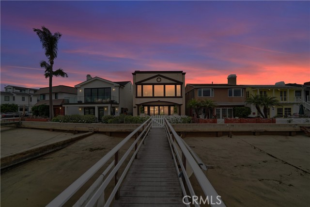 209 E Bay Front, Newport Beach, CA 92662