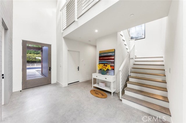 18177 Knoll Hill, Granada Hills, CA 91344