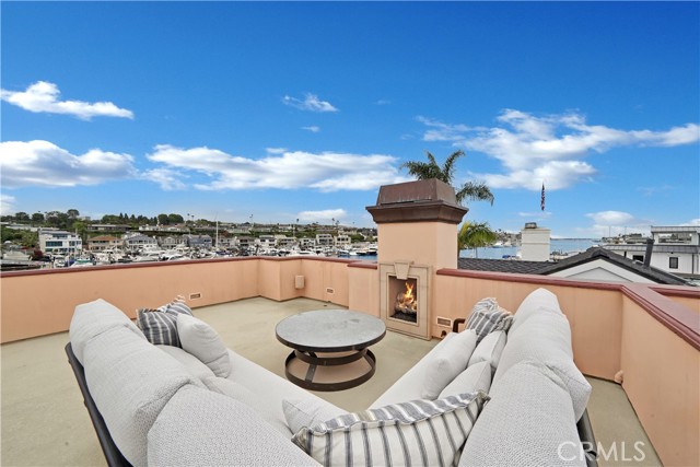 209 E Bay Front, Newport Beach, CA 92662