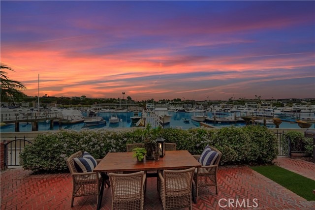 209 E Bay Front, Newport Beach, CA 92662