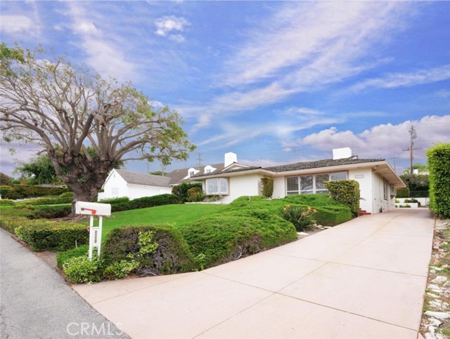 2112 Via Pacheco, Palos Verdes Estates, CA 90274