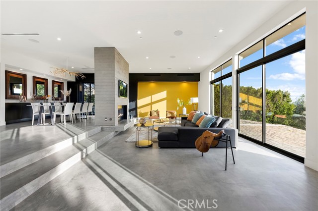 18177 Knoll Hill, Granada Hills, CA 91344