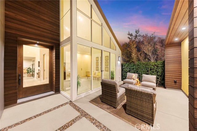 18177 Knoll Hill, Granada Hills, CA 91344