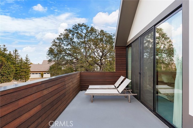 18177 Knoll Hill, Granada Hills, CA 91344